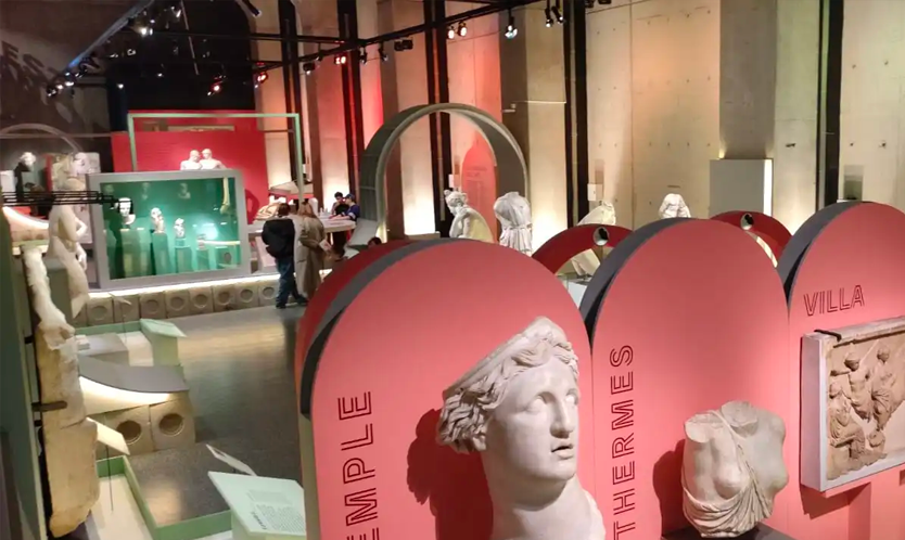 FamilyCrunch parle de Rom av.JC